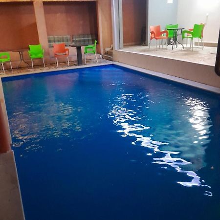 Apple Studios & Rooms Mostar Bagian luar foto