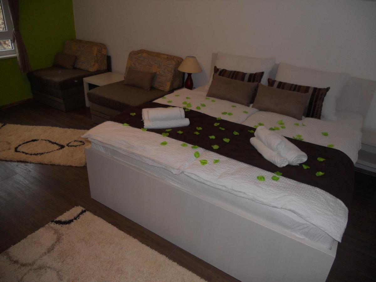 Apple Studios & Rooms Mostar Bagian luar foto