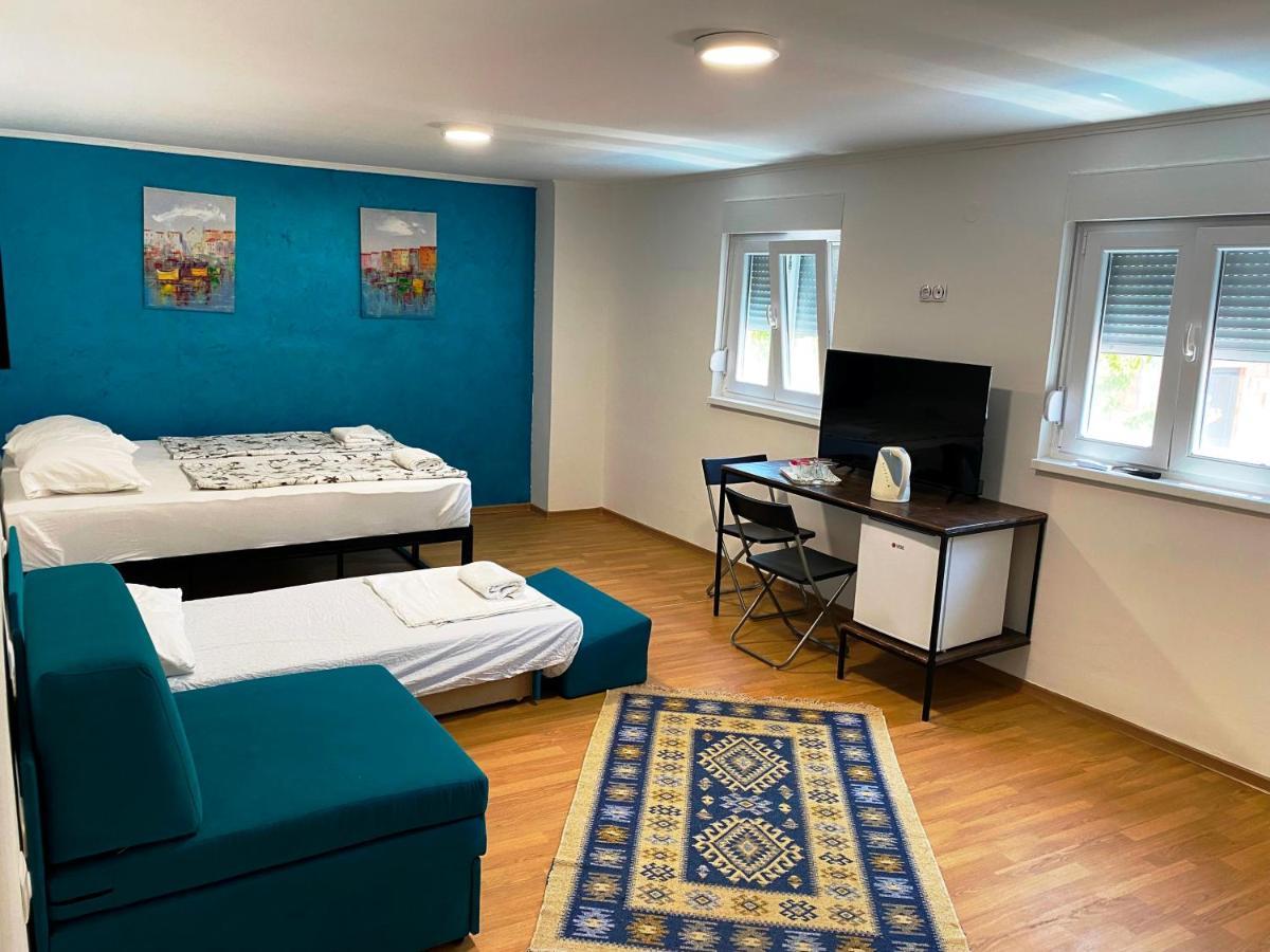 Apple Studios & Rooms Mostar Bagian luar foto