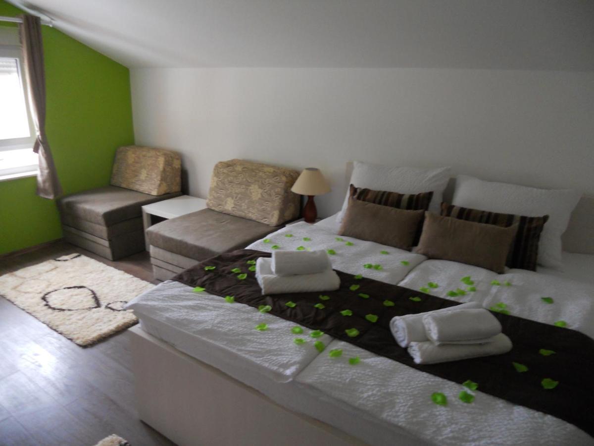 Apple Studios & Rooms Mostar Bagian luar foto