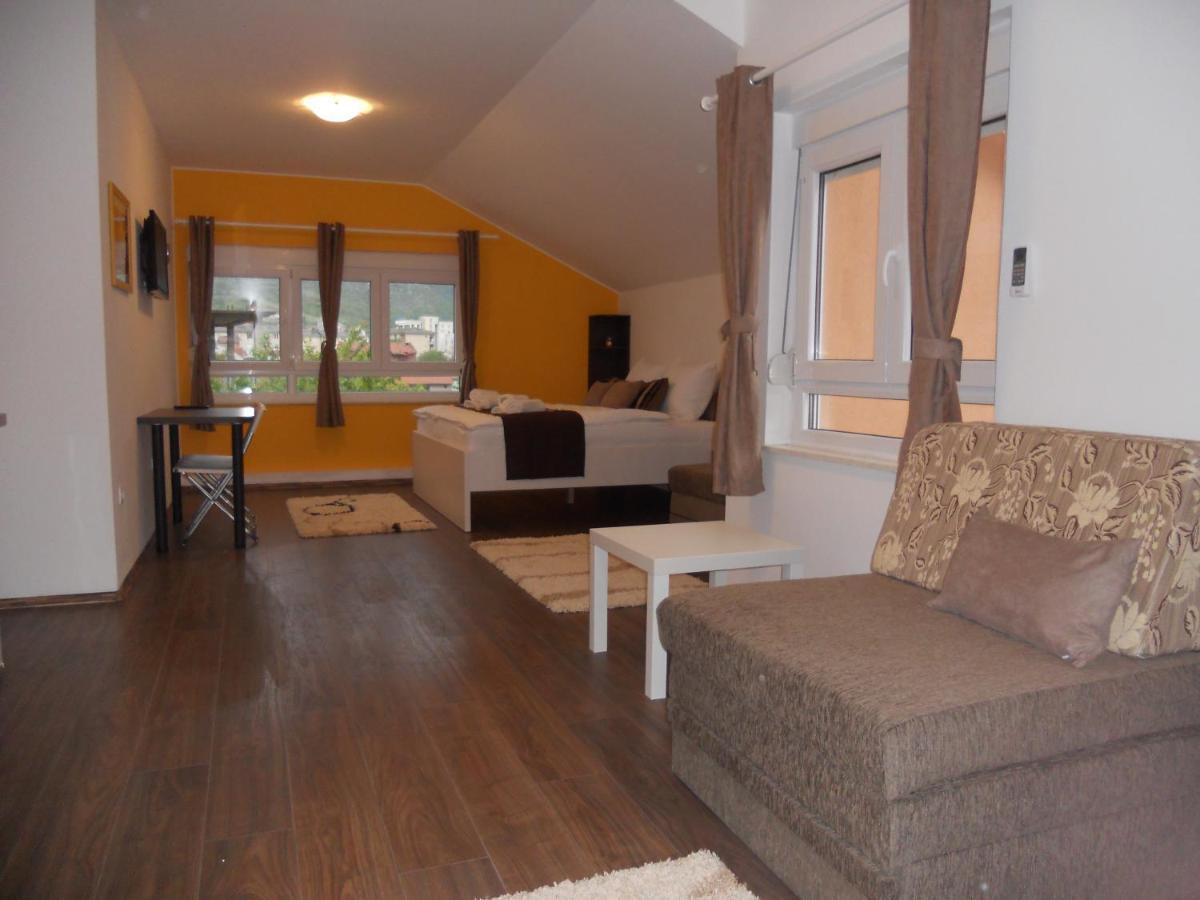 Apple Studios & Rooms Mostar Bagian luar foto